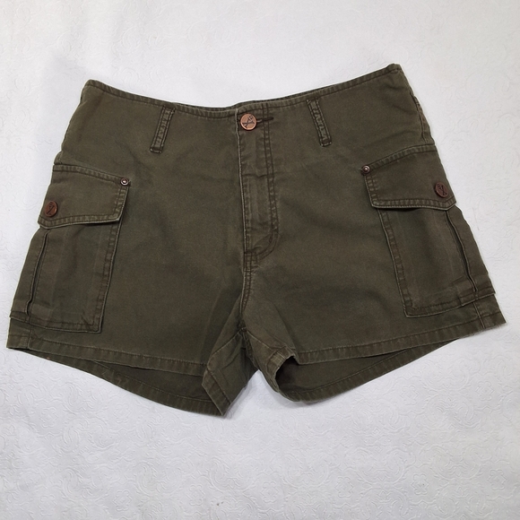 GX kno who you are Pants - 6 X Know Who You are Green Olive Shorts Size 9/10